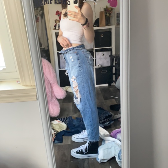 mom jeans - Picture 2 of 4